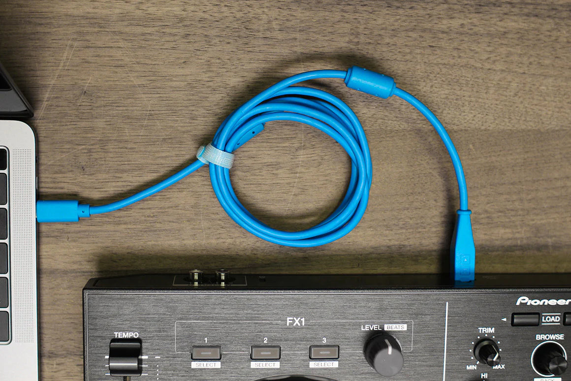 Cable USB-C a USB-B 1.5 Metros Negro Chroma DJTechtools