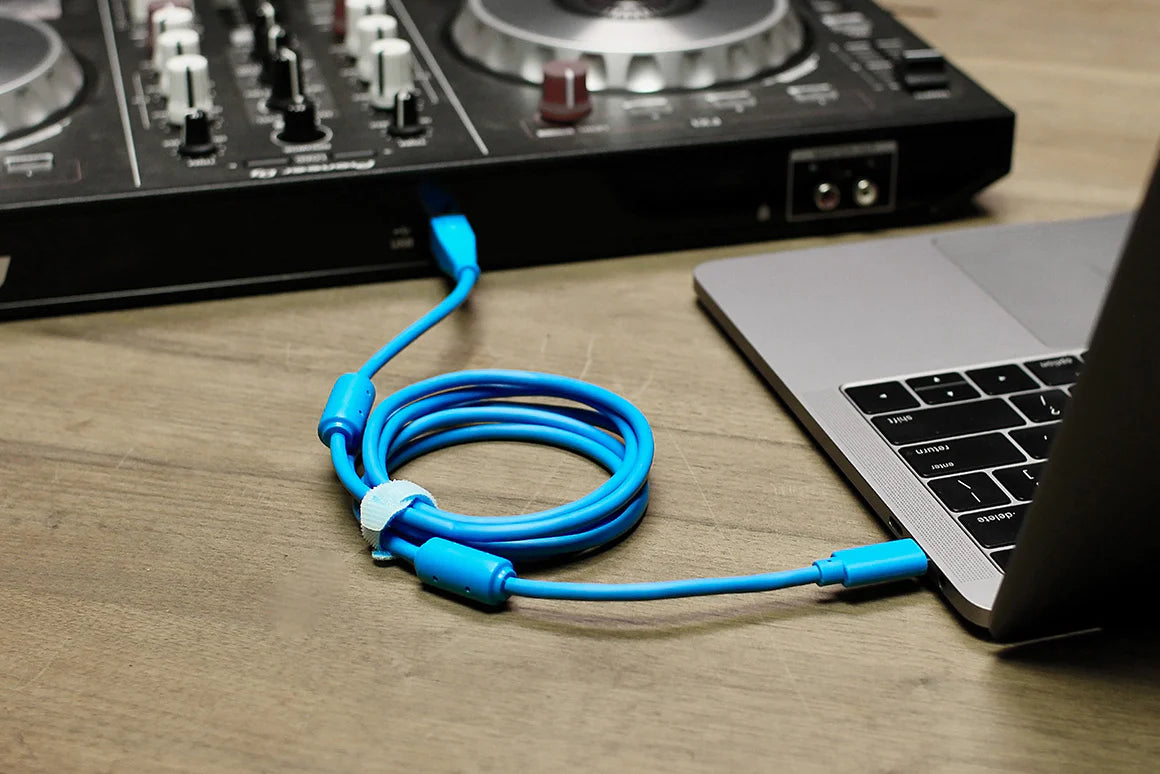 Cable USB-C a USB-B 1.5 Metros Negro Chroma DJTechtools