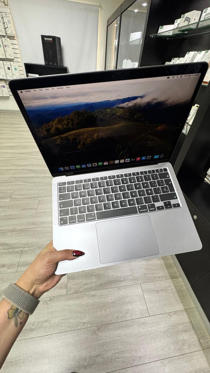 Macbook Air 13´ M1 8gb RAM 512gb Disco Duro USADO