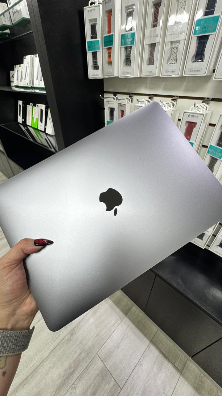 Macbook Air 13´ M1 8gb RAM 512gb Disco Duro USADO